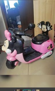 (Category: ) located in . Submitted by happylemon24 (Listing ID 1164553767, Image 1). Description: .
