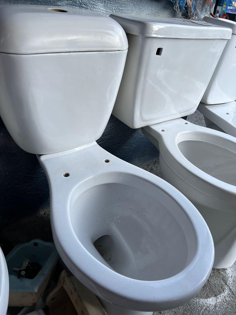 Second Hand Toilet Bowl, Furniture & Home Living, Bathroom & Kitchen