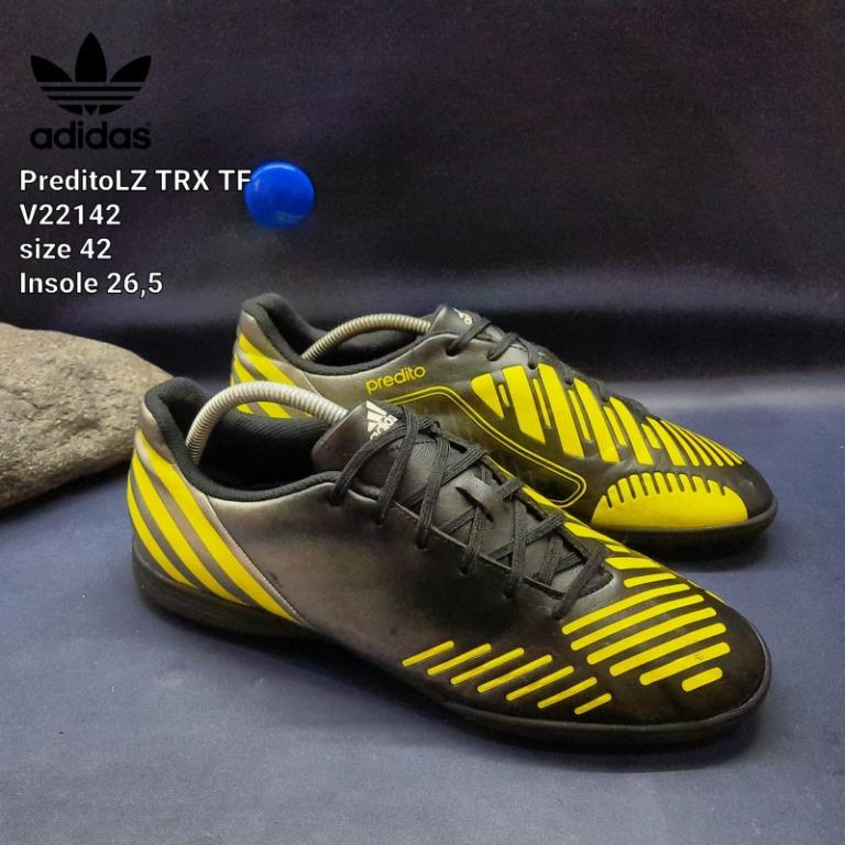 Adidas predito futsal new arrivals