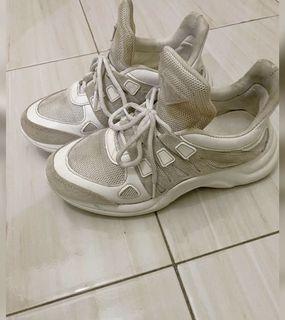 sepatu wanita