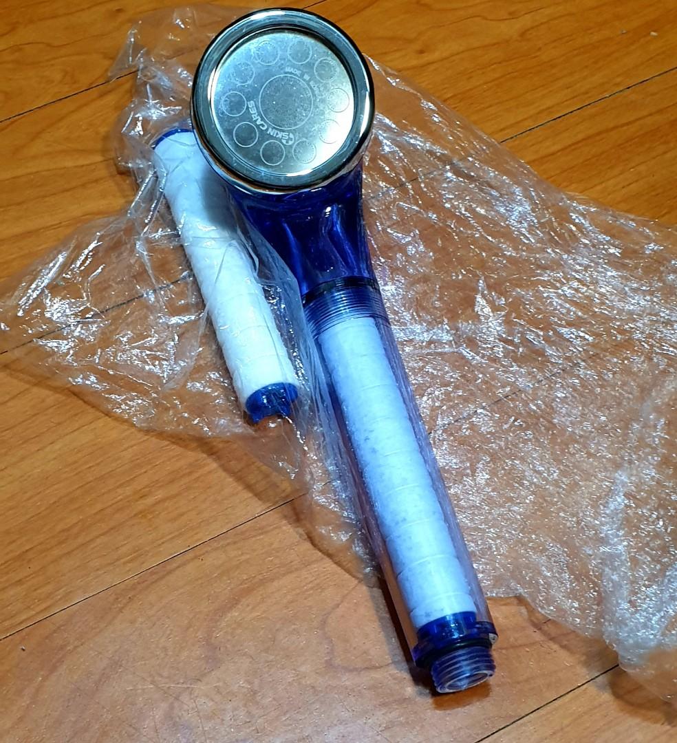 Shower head with Filters (Category: Bathroom & Kitchen Fixtures) located in Caloocan City. Submitted by mack.bay (Listing ID 1164609987, Image 1). Description: Shower head with Filter with one spare filter. Shower head only. No hose Skin Cares brand from Korea Original from Korea Blue Never used, Supposed to be Spare only. Stainless Head Fine shower Breeze If interested, pls. call or text me to 09194011117 for faster ttansaction. Meet ups: SM Cit