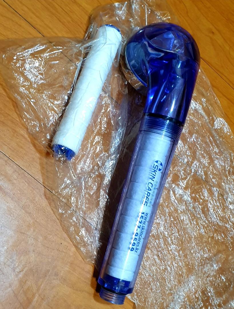 Shower head with Filters (Category: Bathroom & Kitchen Fixtures) located in Caloocan City. Submitted by mack.bay (Listing ID 1164609987, Image 3). Description: Shower head with Filter with one spare filter. Shower head only. No hose Skin Cares brand from Korea Original from Korea Blue Never used, Supposed to be Spare only. Stainless Head Fine shower Breeze If interested, pls. call or text me to 09194011117 for faster ttansaction. Meet ups: SM Cit