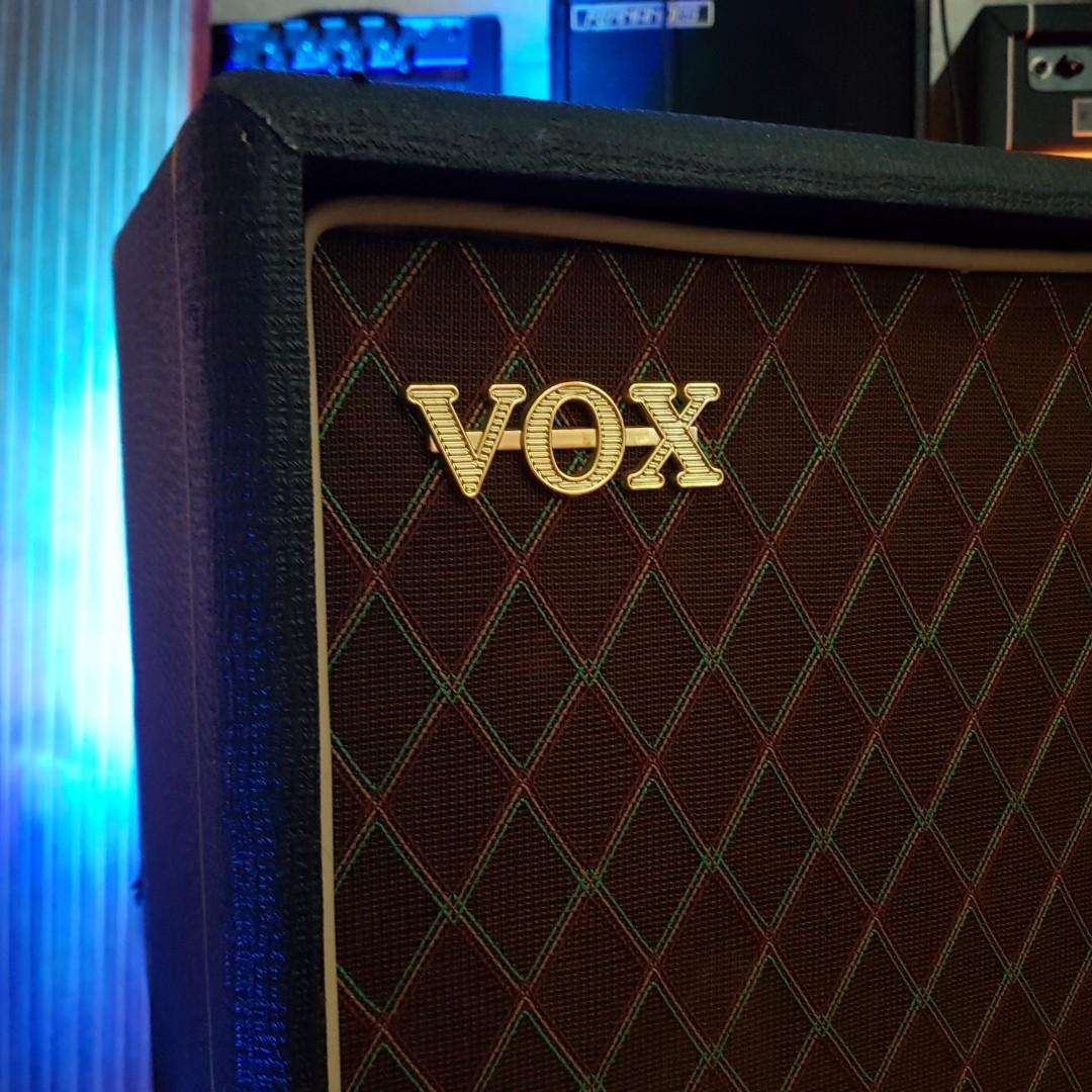 Vox T-15 Bass Amp (Used) (110V) (Transformer Included), Hobbies