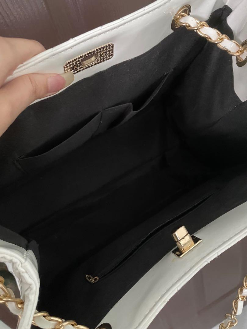 White quilted discount bag chain