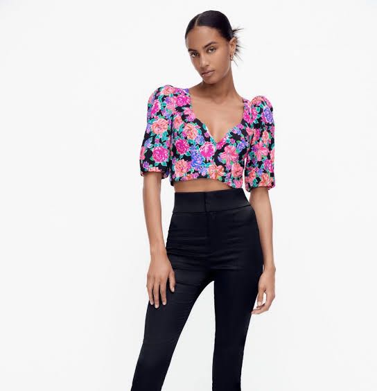 Zara floral crop top, Women's Fashion, Tops, Blouses on Carousell
