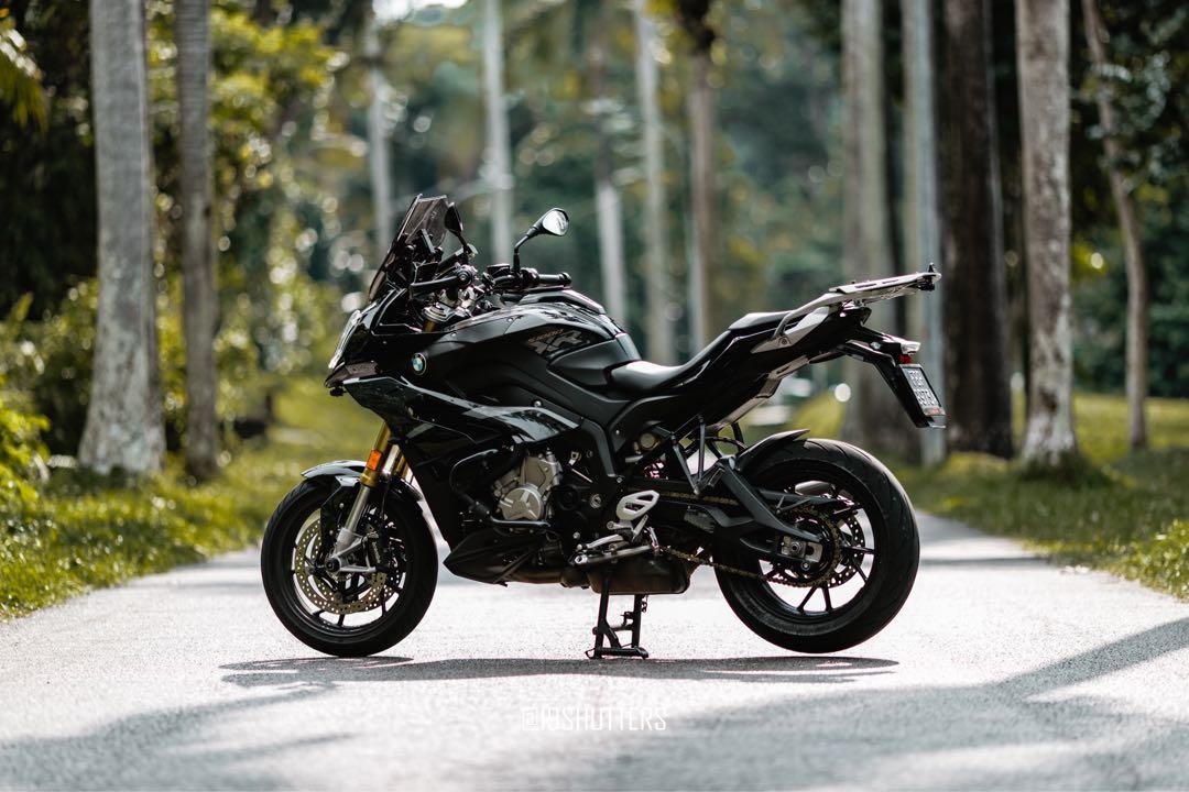 Bmw s 1000 xr hot sale triple black 2019