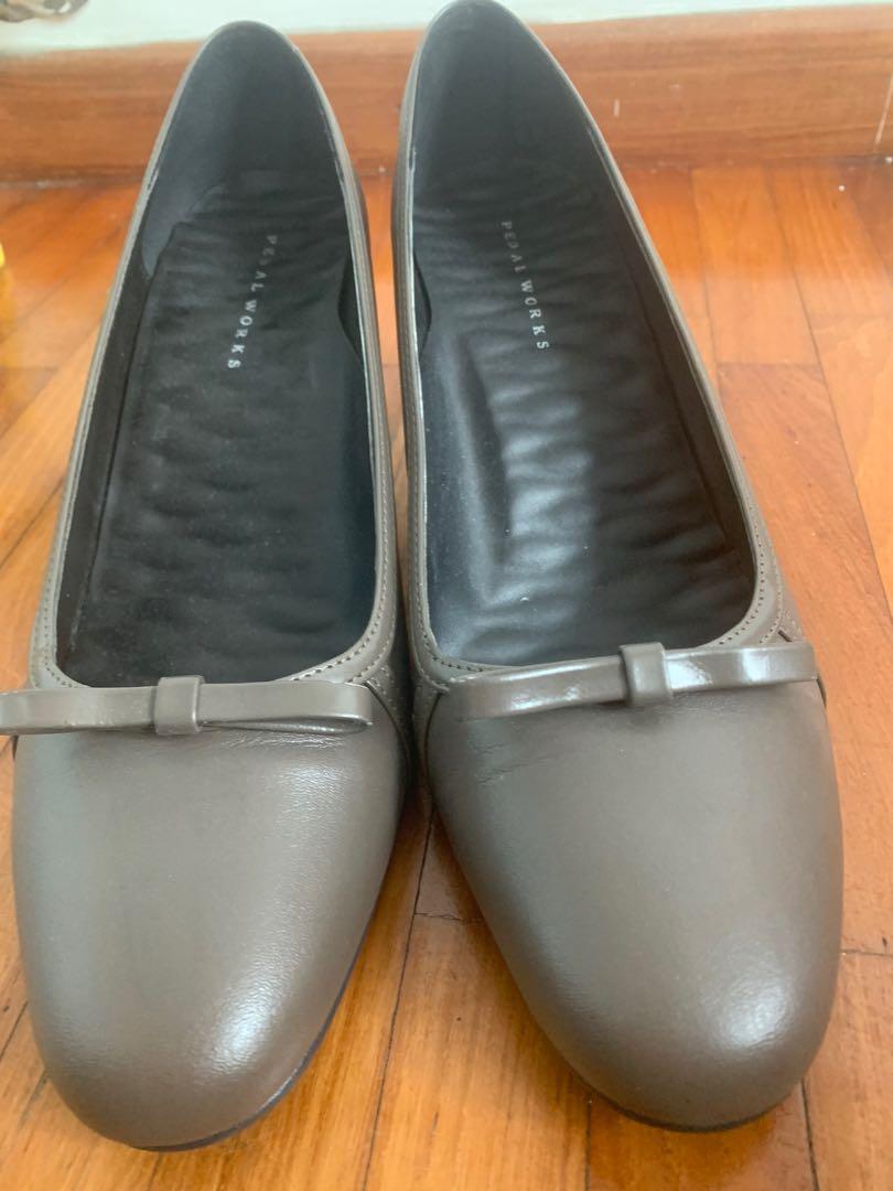 2 inch outlet work heels