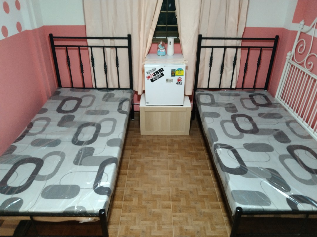 (Category: ) located in . Submitted by ahboy_lv (Listing ID 1164815487, Image 1). Description: .