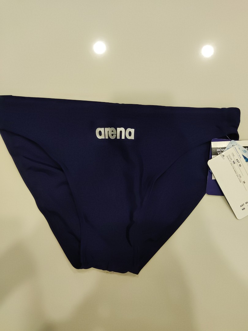 Arena best sale swim briefs