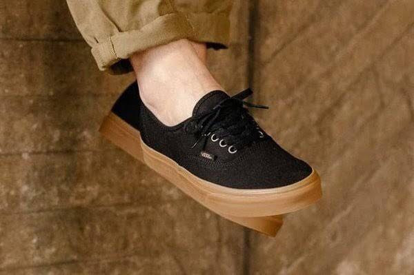 Vans gum sole shop black for sale philippines