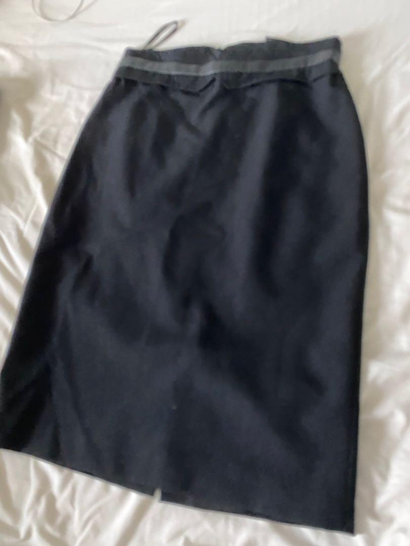 Barely used work clothes, Women's Fashion, Bottoms, Skirts on Carousell