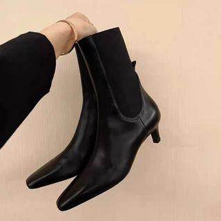 Black boots