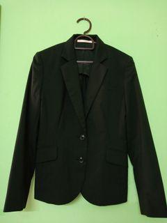 Blazer Hitam