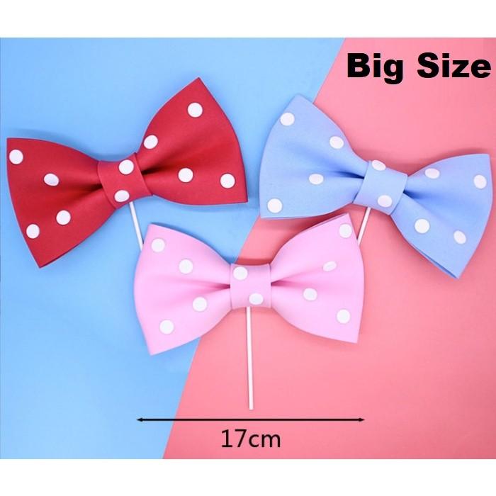 BRANDNEW MINNIE MOUSE BOW RIBBON CAKE TOPPER, Hobbies & Toys