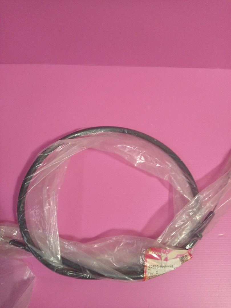 Cb400 clutch cable, Motorcycles, Motorcycle Accessories on Carousell