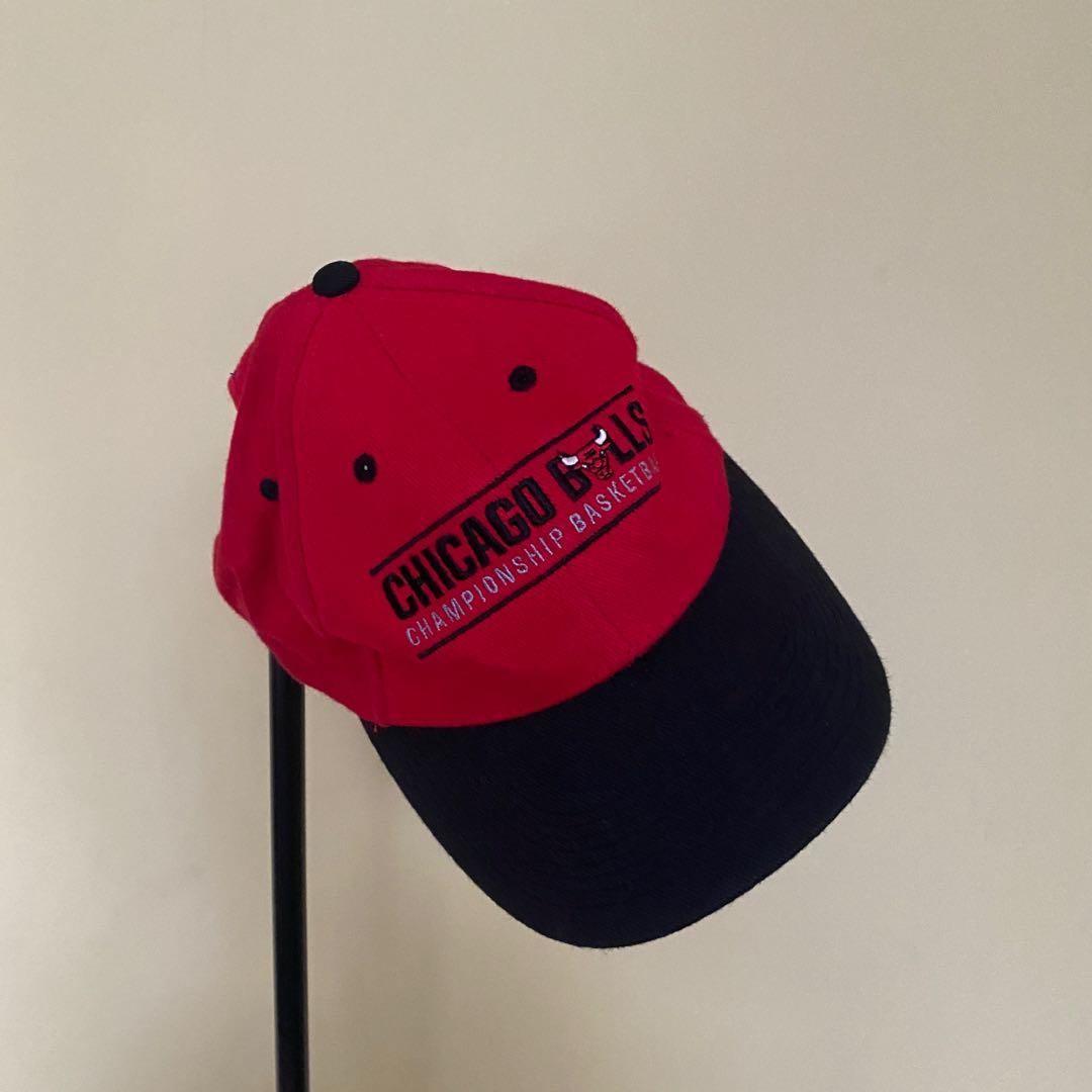 Chicago bulls vintage cap (Category: Caps & Hats) located in Quezon City. Submitted by ismmsells (Listing ID 1164760327, Image 1). Description: .
