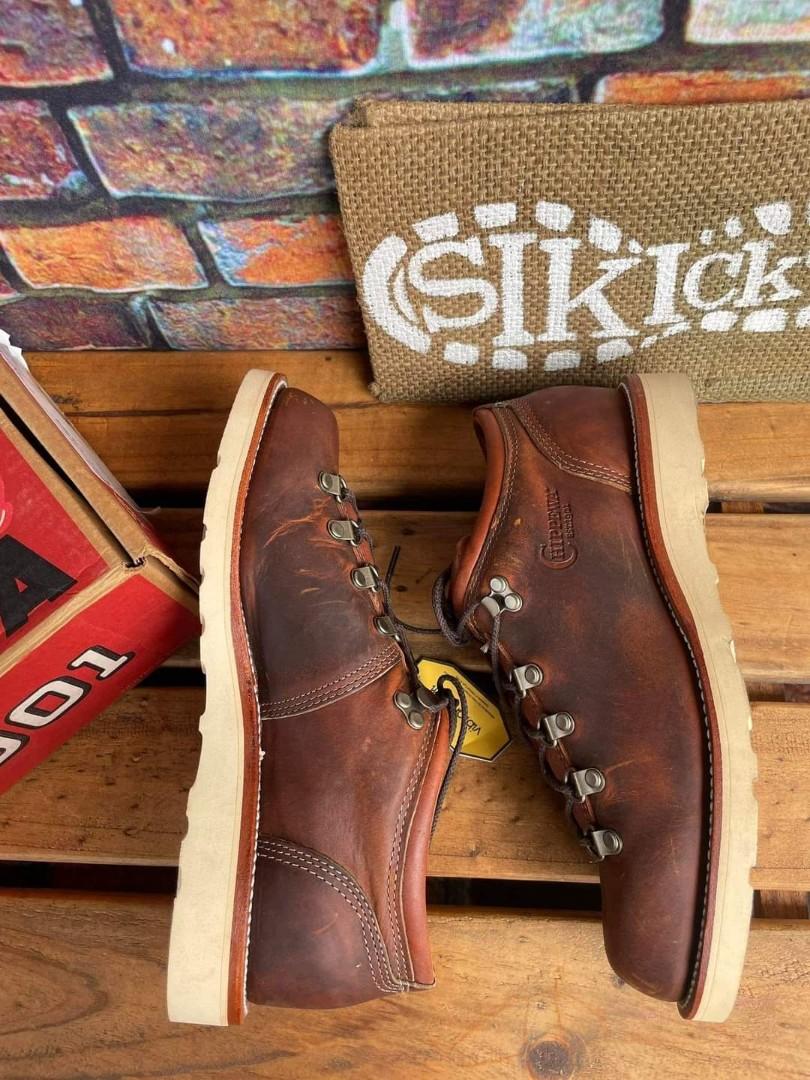 Chippewa tan renegade top