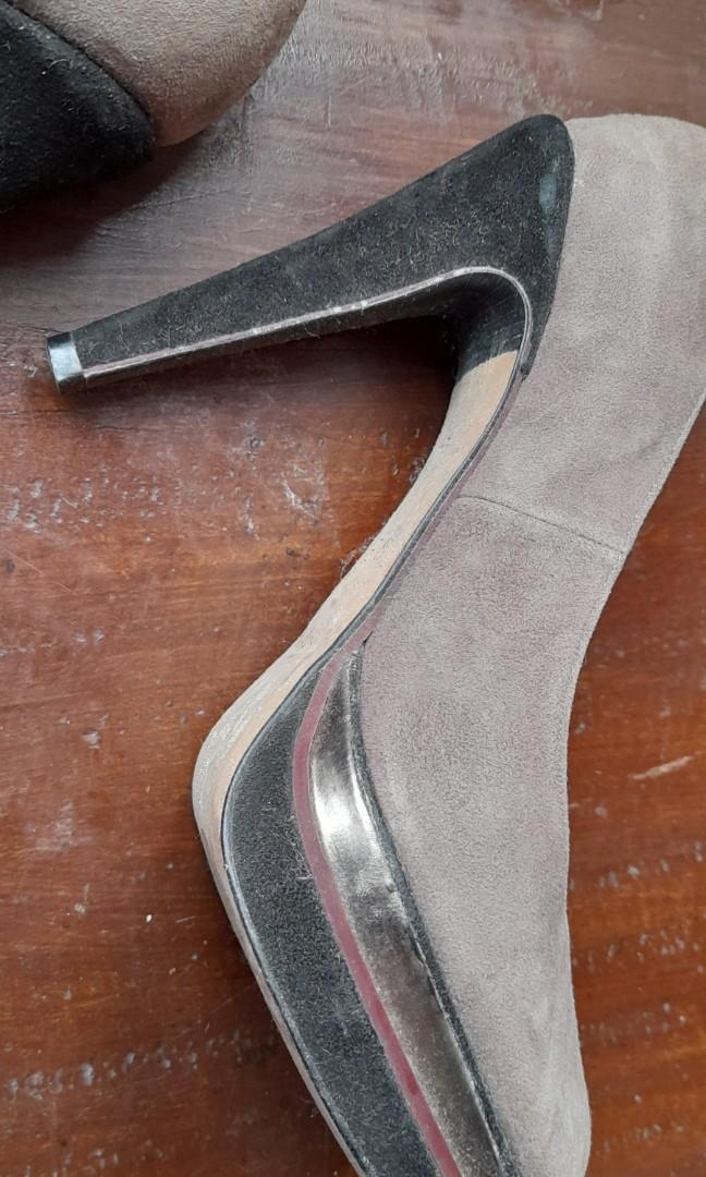 Colehaan high heeled pumps, size 6.5 (Category: Heels) located in Leyte. Submitted by melinda66885 (Listing ID 1164668630, Image 3). Description: ideal for office wear..