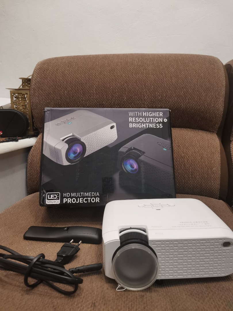 D40w multimedia projector, TV & Home Appliances, TV & Entertainment