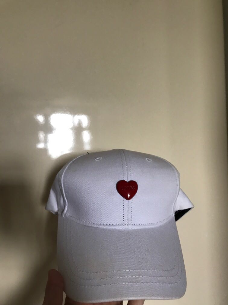 declutter Taiwanese brand HATER SnapBack/ baseball cap daddy cap