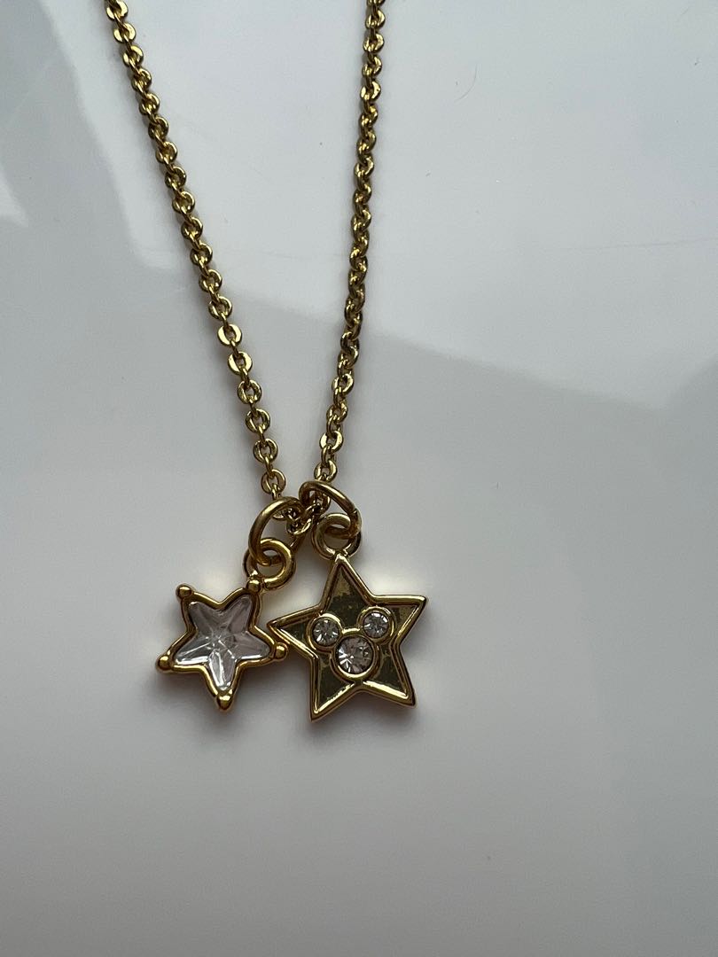 Gold star necklace on sale