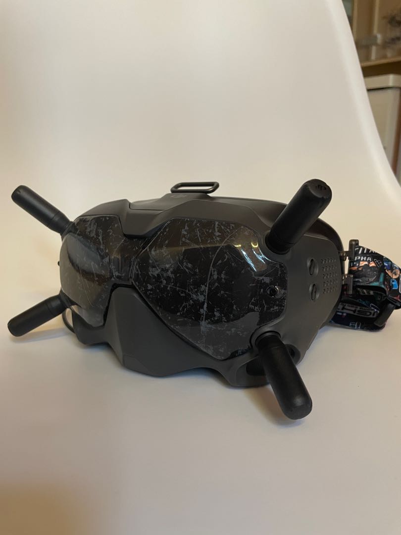 DJI FPV GOGGLES V1, Photography, Drones on Carousell