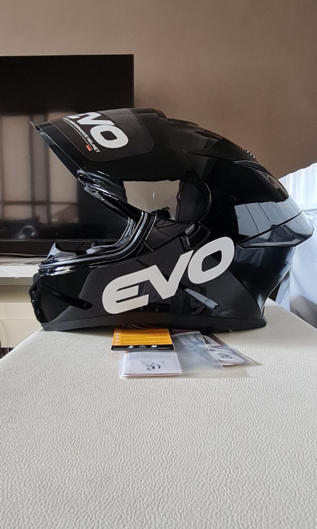 EVO helmet SVX-2, Motorbikes, Motorbike Parts & Accessories, Helmets