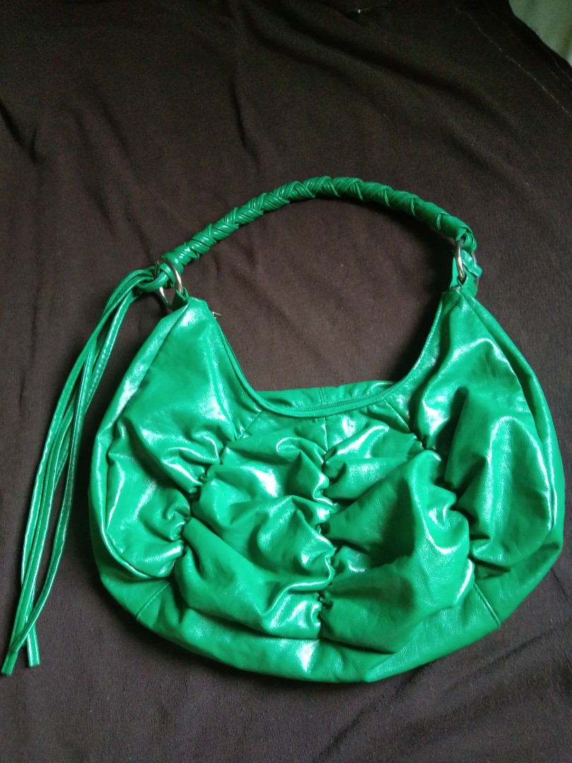 Fashion express, Women's Fashion, Bags & Wallets, Shoulder Bags on