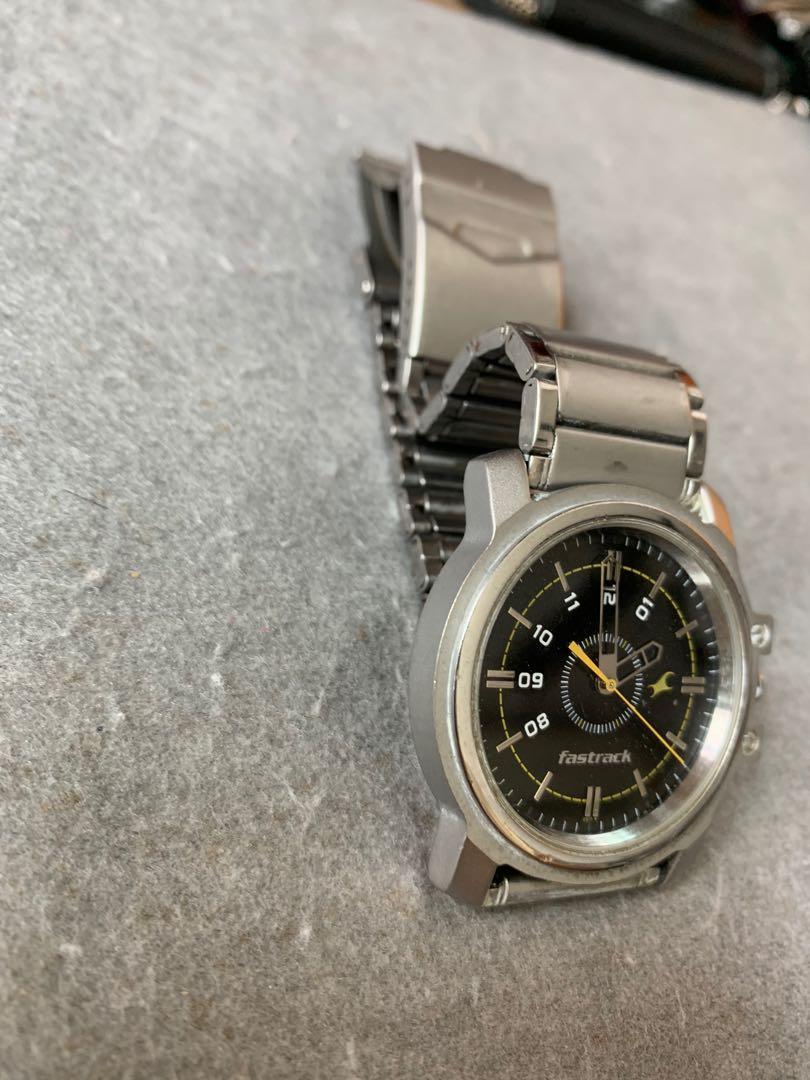 Fastrack ng3039sm02 shop