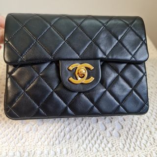 (Category: ) located in . Submitted by doublecvintage (Listing ID 1164634592, Image 1). Description: .