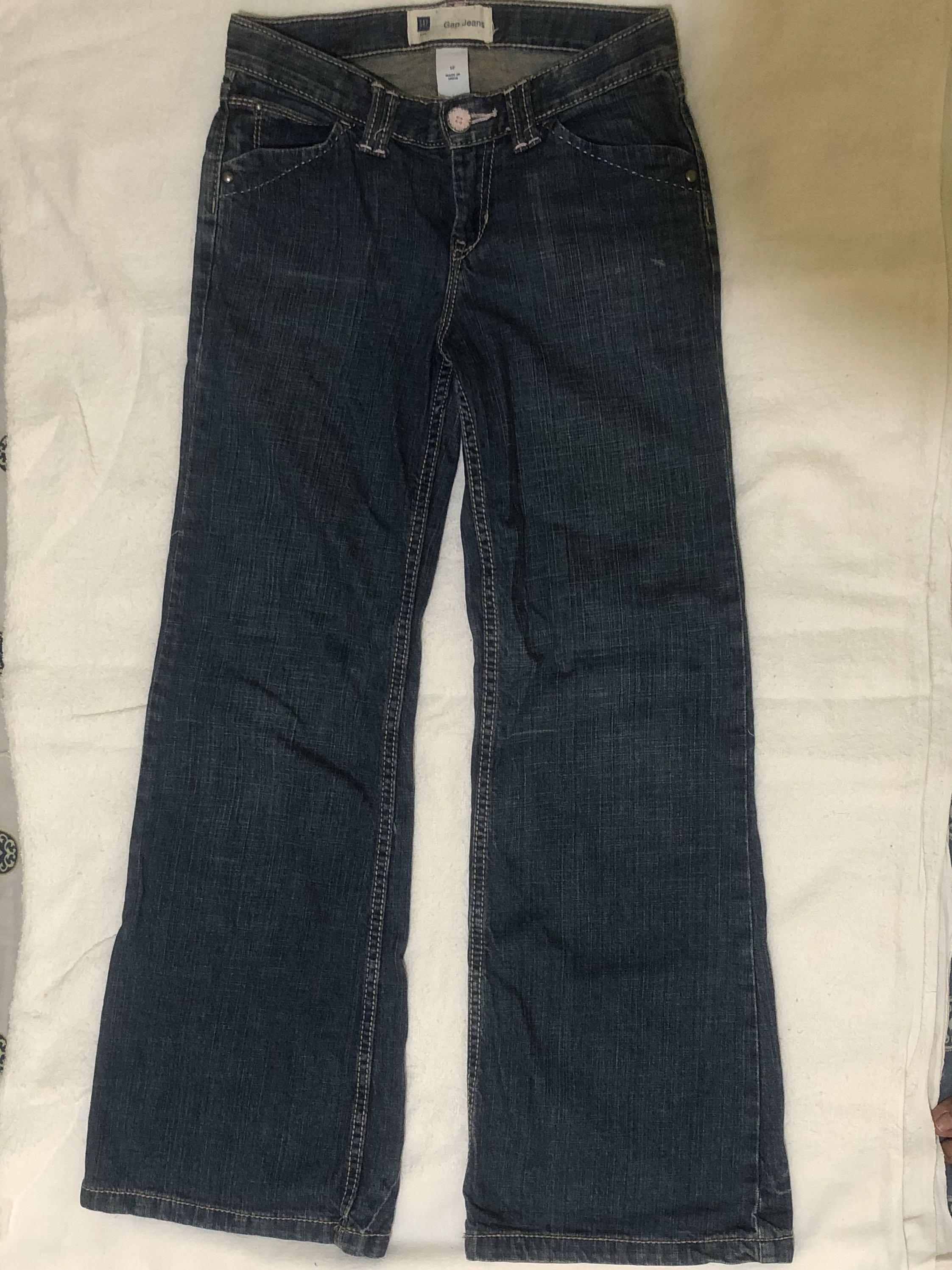 Gap Girl's Denim Pants (Category: Babies & Kids Fashion) located in Las Pinas. Submitted by jana_1221 (Listing ID 1164696232, Image 1). Description: .