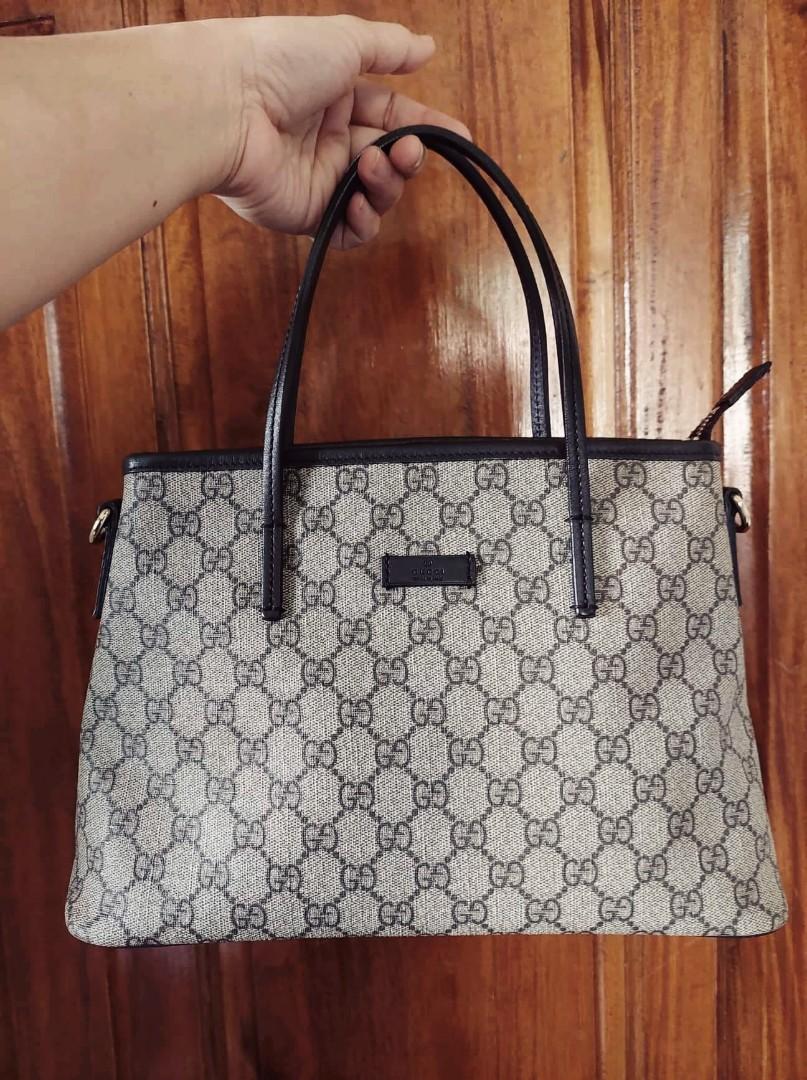 Gucci supreme small tote 2025