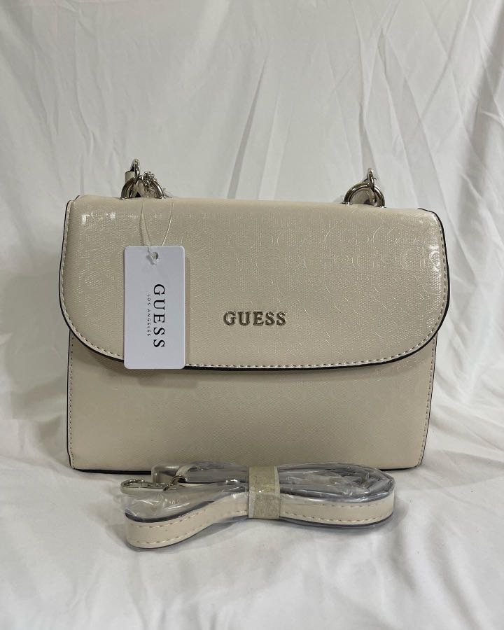 Guess bag w sling in Cream