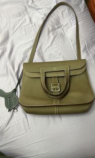 (Category: ) located in . Submitted by authentic_bag_sg (Listing ID 1164693074, Image 1). Description: .
