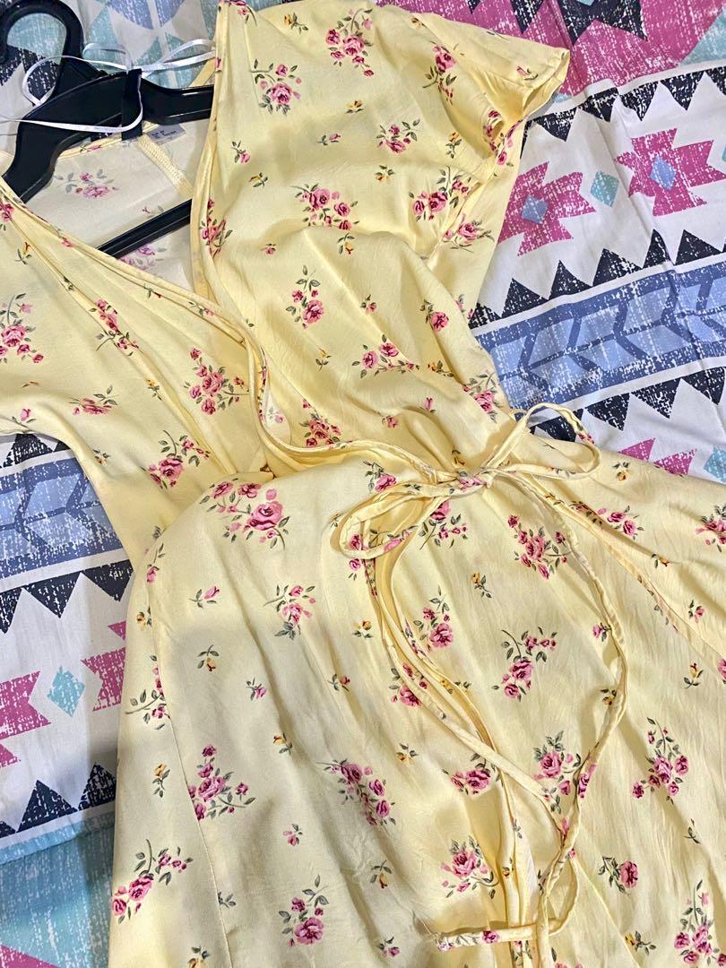 Yellow wrap dress h&m hot sale