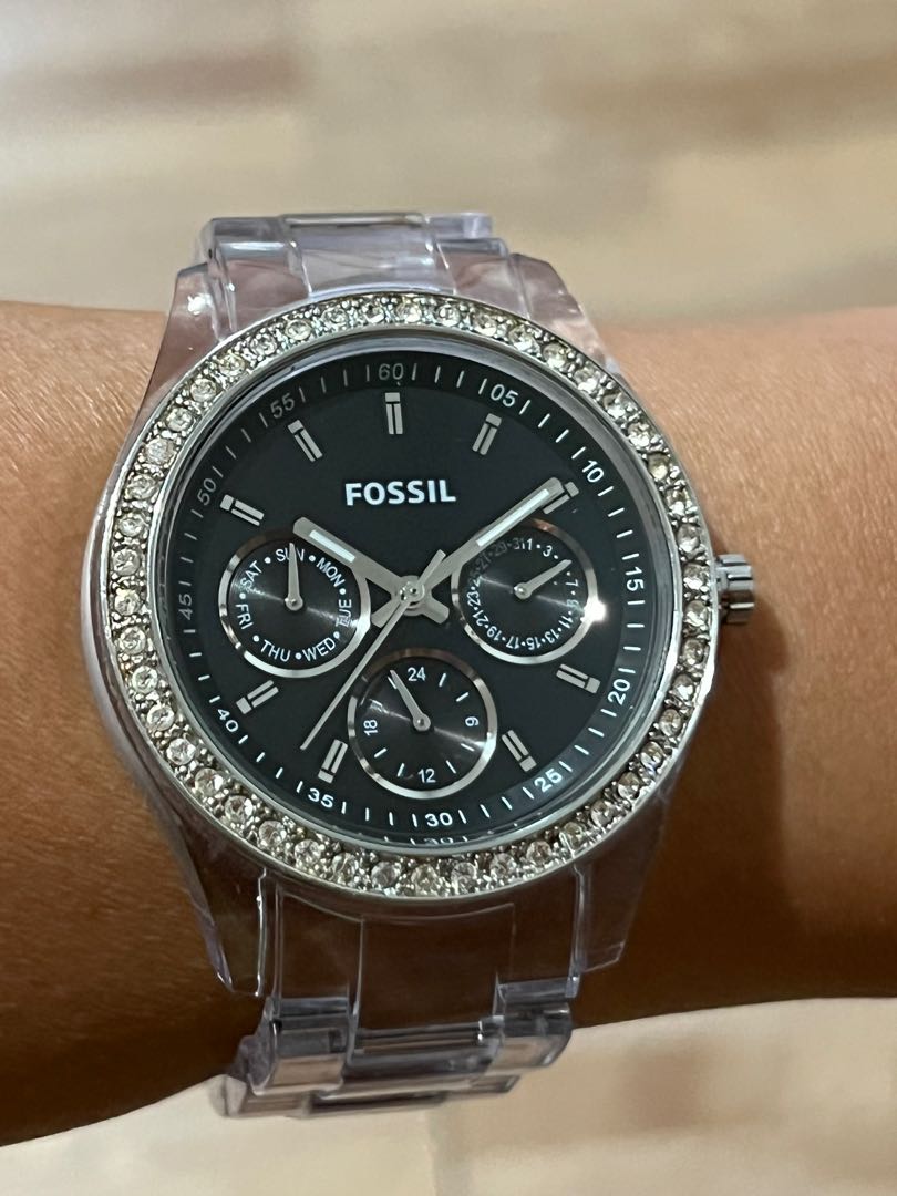 Jam fossil transparant, Barang Mewah 