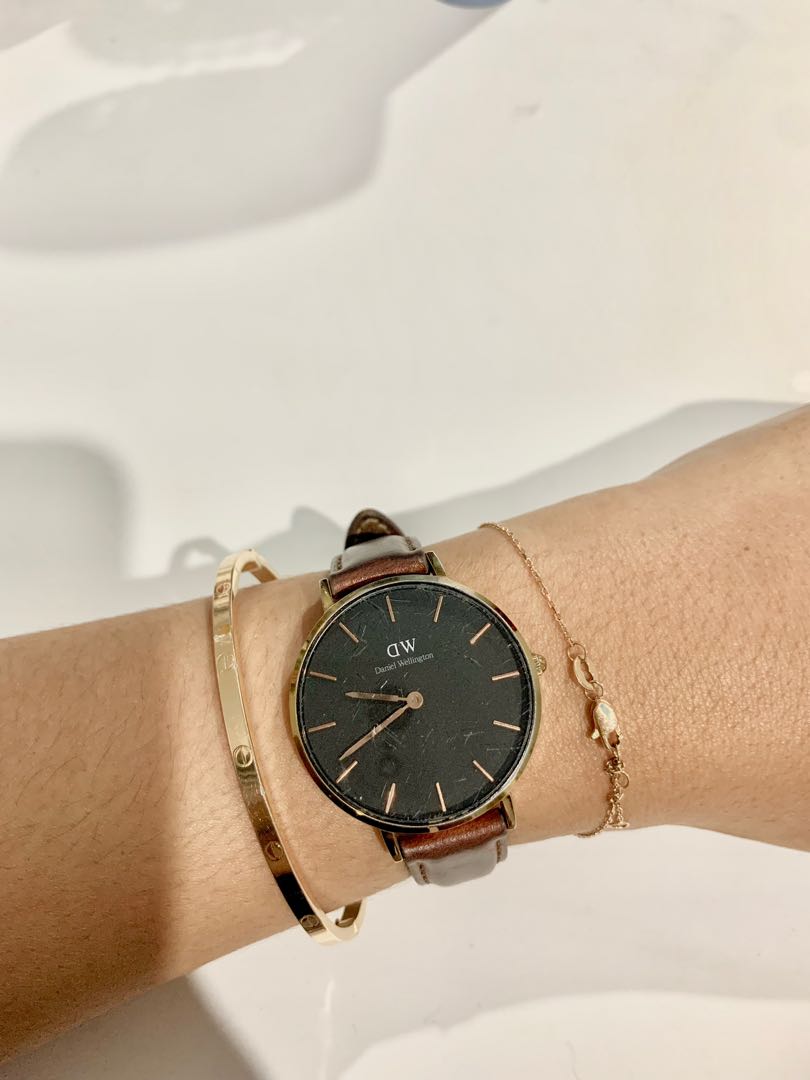 Jam Tangan Daniel Wellington, Fesyen Wanita, Jam Tangan di Carousell