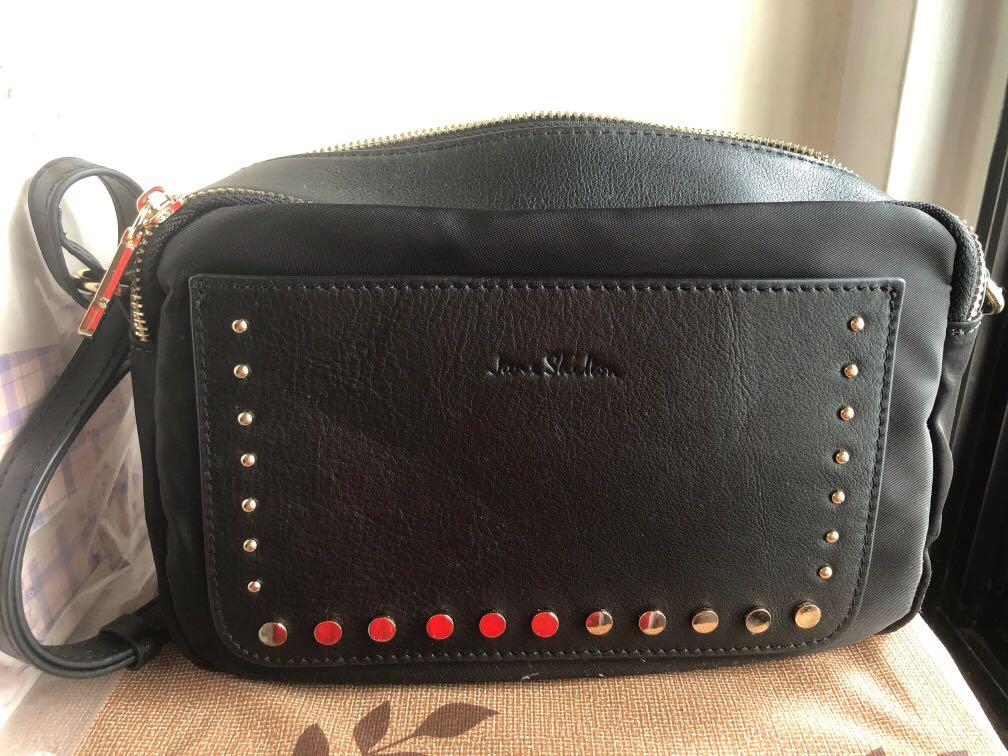 Jane shilton sling bag store