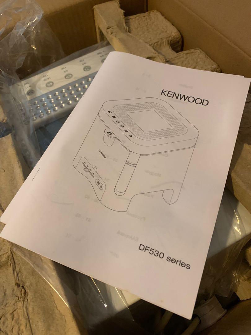 Kenwood Deep Fryer Total Clean DF530, TV & Home Appliances, Kitchen