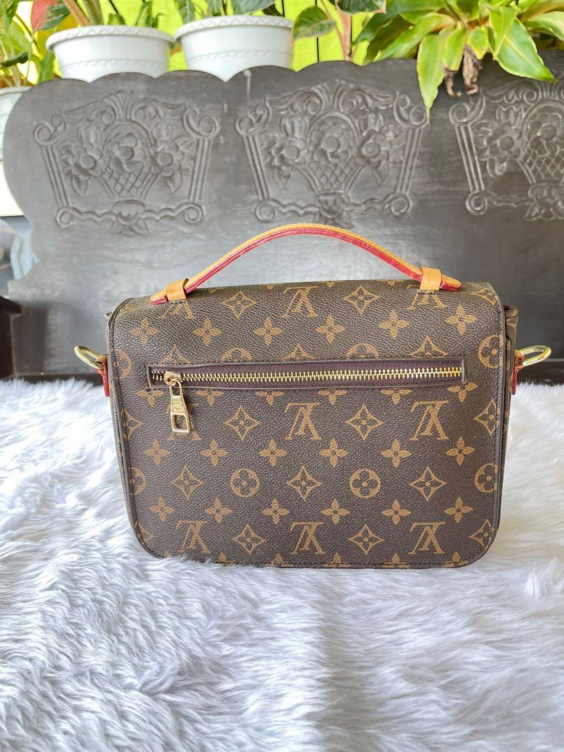 Louis vuitton pochette metis replica sales