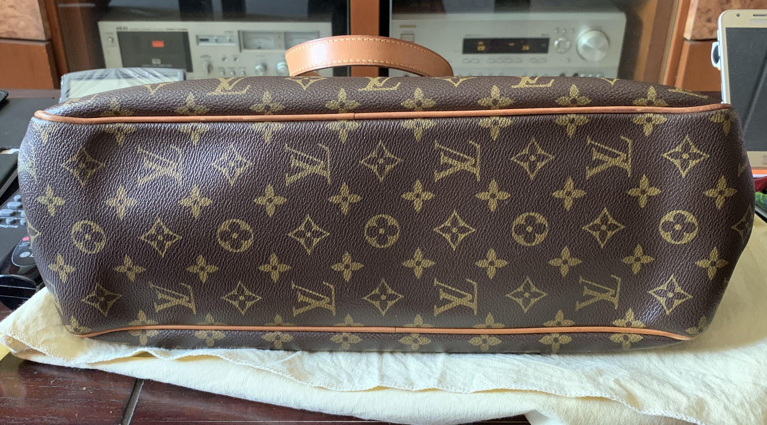 Louis Vuitton Batignolles Horizontal Monogram LV Handbag M51154 Authentic  #Style, Women's Fashion, Bags & Wallets, Cross-body Bags on Carousell