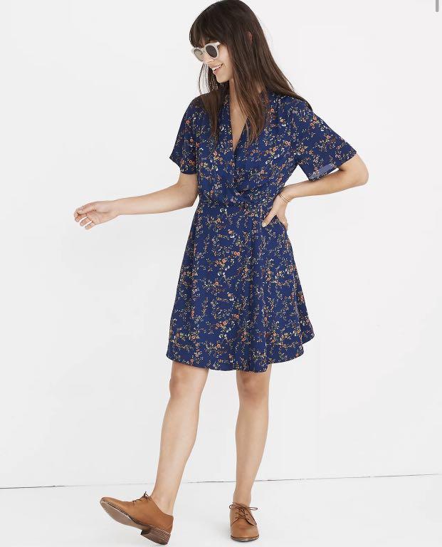 Madewell Amaranth Wrap Dress in Moonless Floral Women s Fashion Dresses Sets Dresses on Carousell