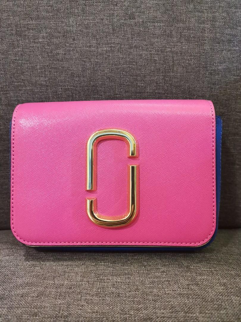 Authentic) Marc Jacobs Hip Shot Belt Bag Pink, Luxury, Bags & Wallets On  Carousell