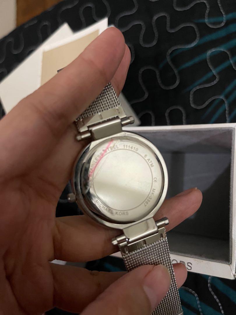 Michael Kors silver Watch ? authentic #sayajual, Women's Fashion, Watches  & Accessories, Watches on Carousell