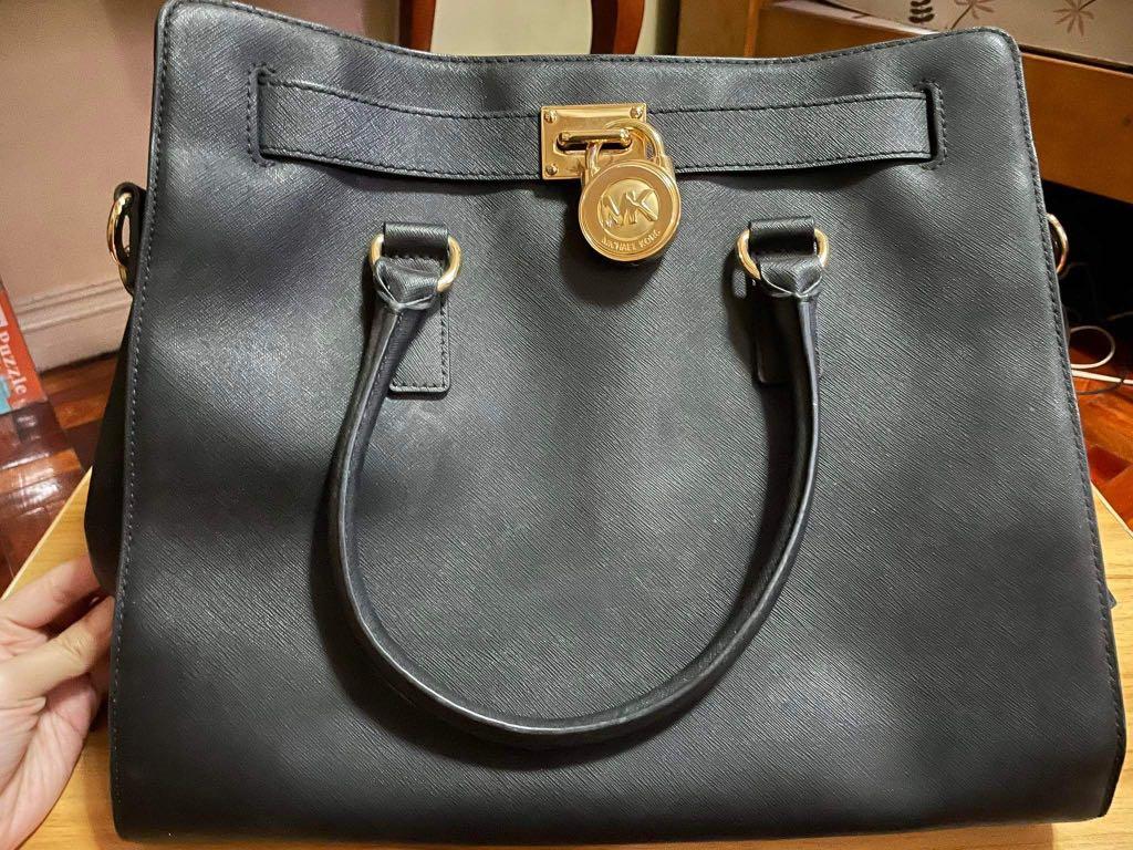 MK bag (Category: Shoulder Bags) located in Quezon City. Submitted by mommamd (Listing ID 1164772849, Image 1). Description: Authentic Bought in US Used only twice 9.5/10 condition Comes with dust bag.