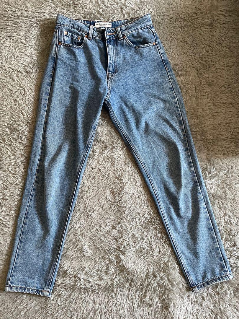 Mom Jeans Pull and Bear, Fesyen Wanita 