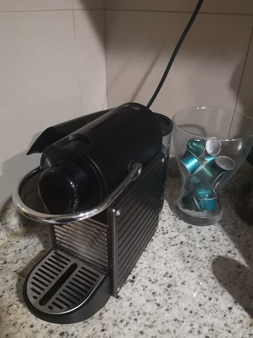 nespresso krups pixie xn304t40