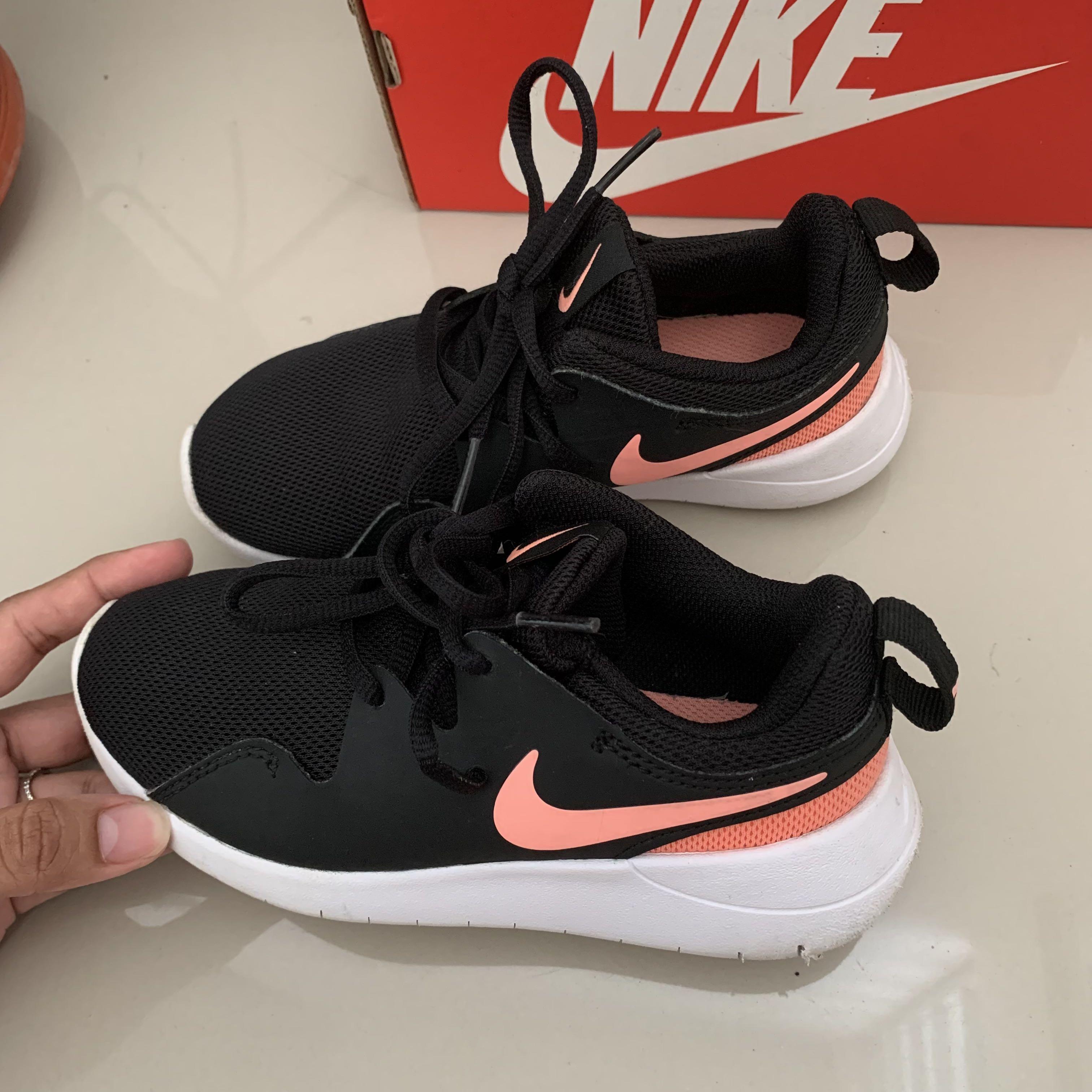 Nike shop tessen girls