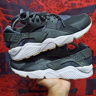 nike pegasus 33 shield