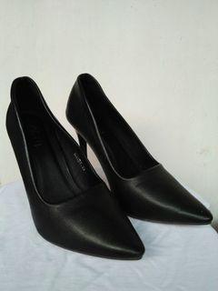 Olavis mandy heels stiletto murah preloved